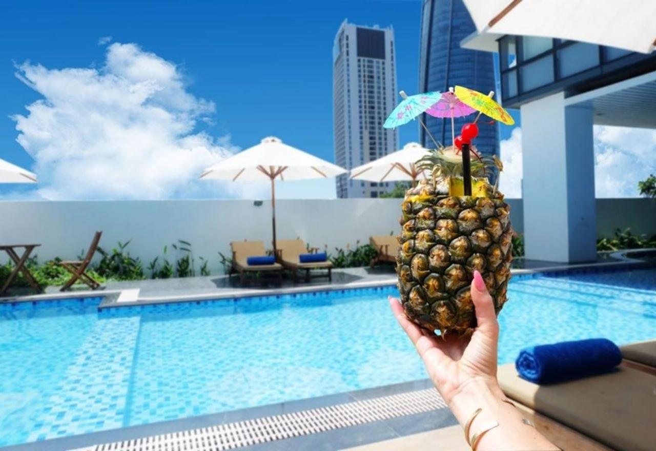 Da Nang Han River Hotel Exteriör bild