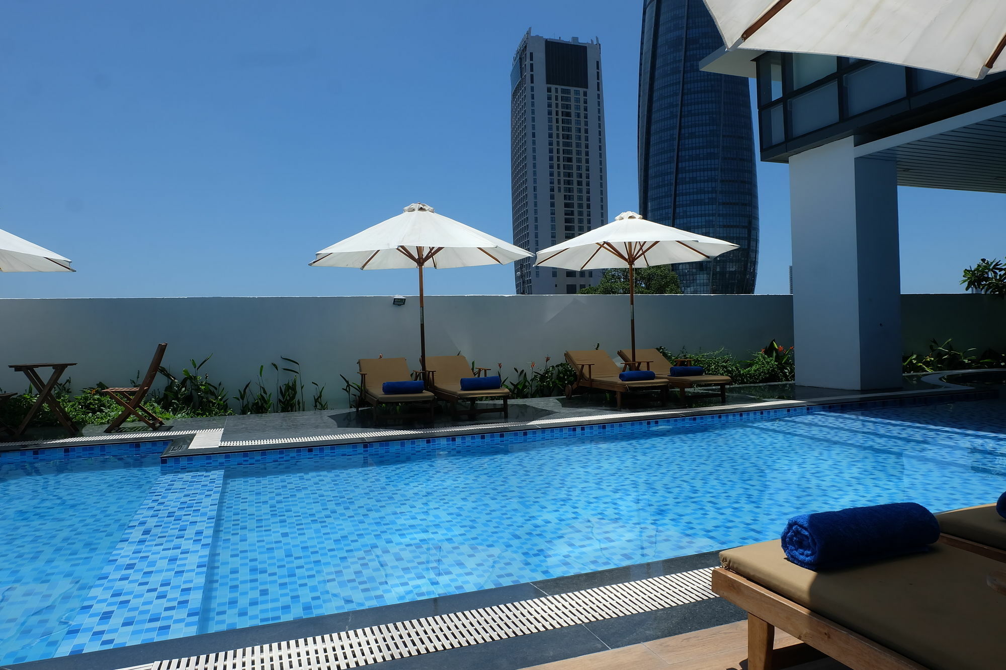 Da Nang Han River Hotel Exteriör bild